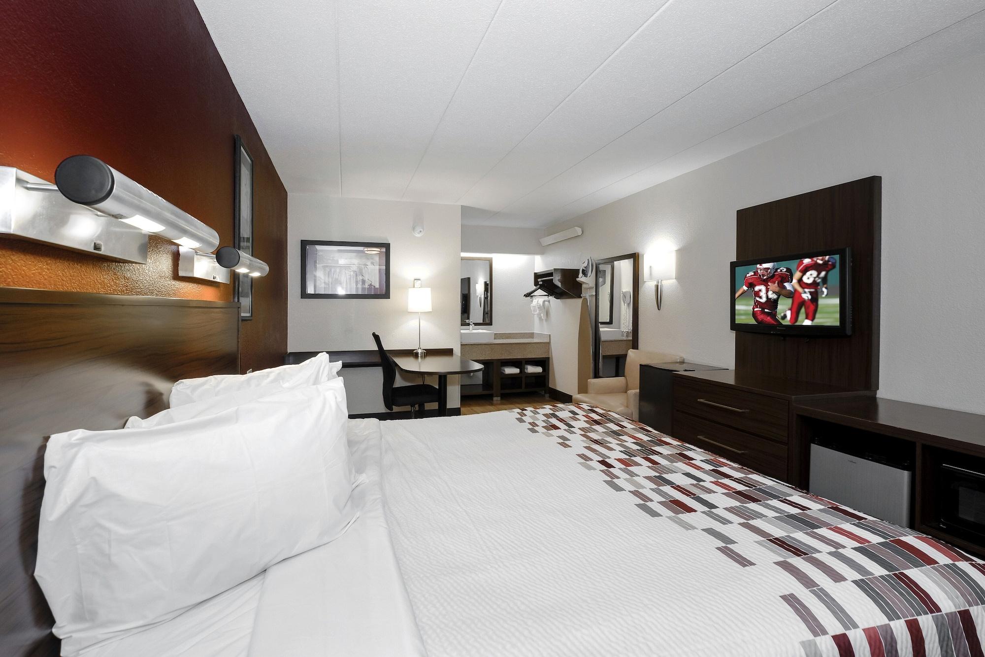 Red Roof Inn Aberdeen Bagian luar foto