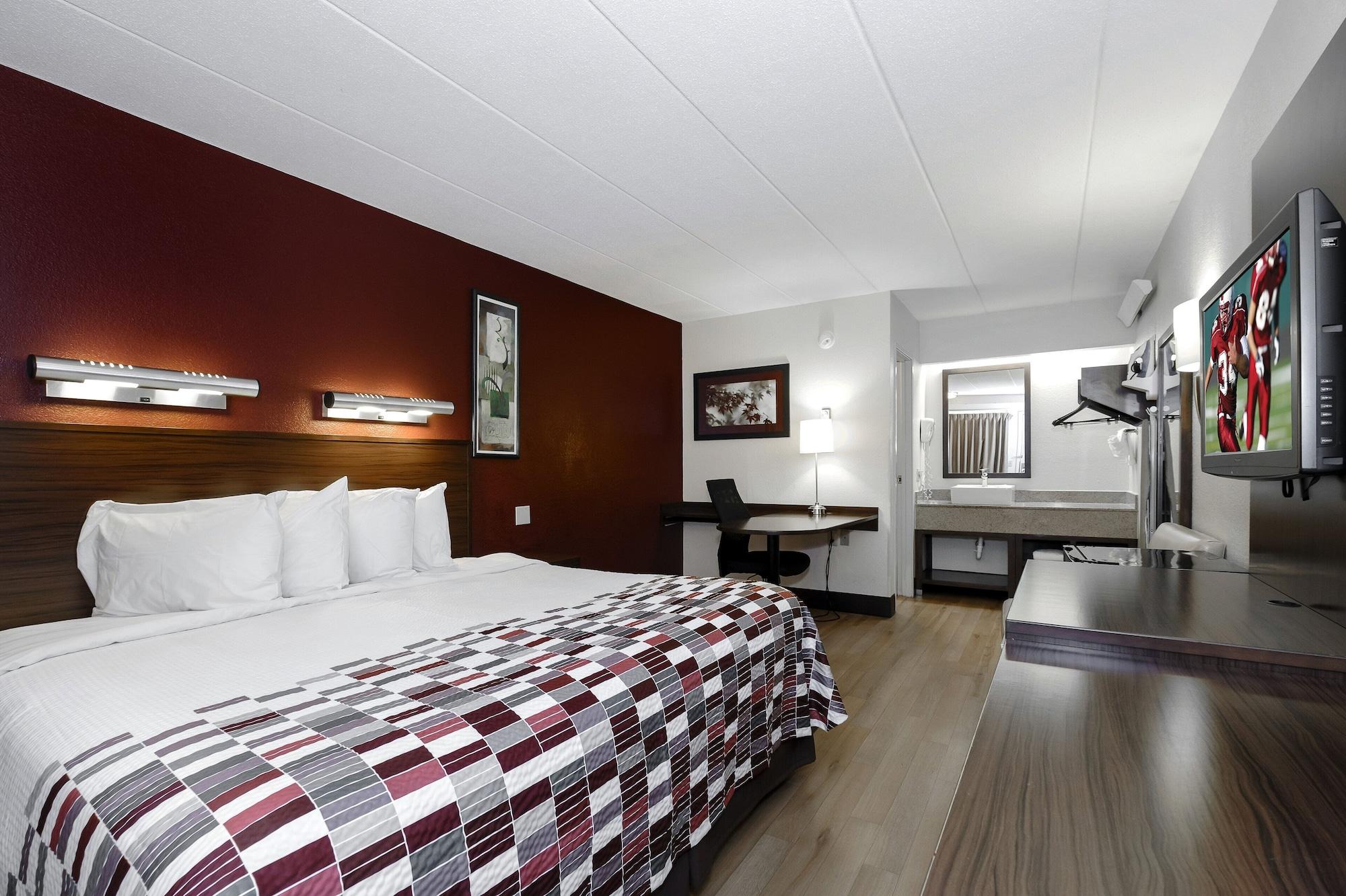 Red Roof Inn Aberdeen Bagian luar foto
