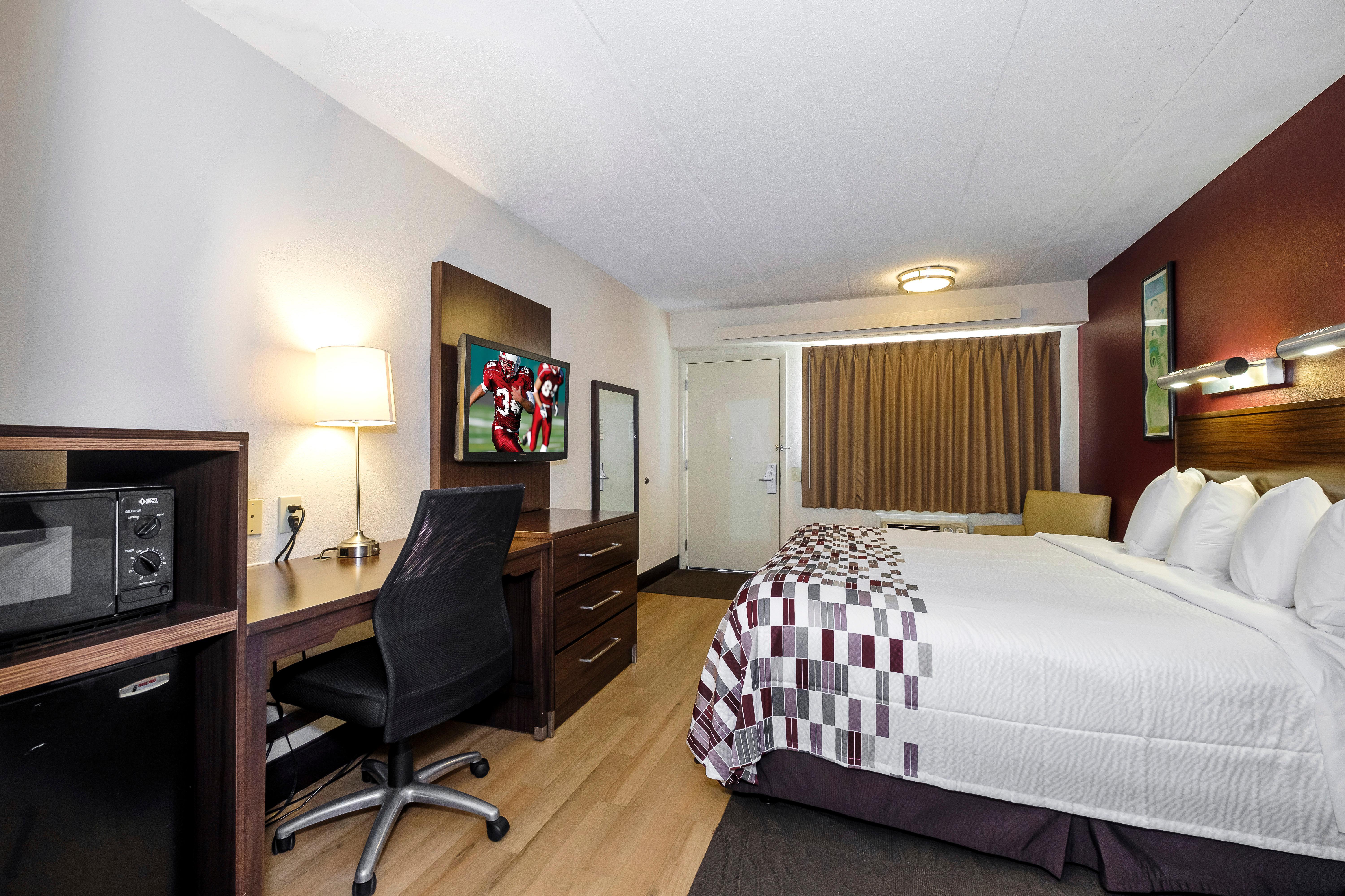 Red Roof Inn Aberdeen Bagian luar foto