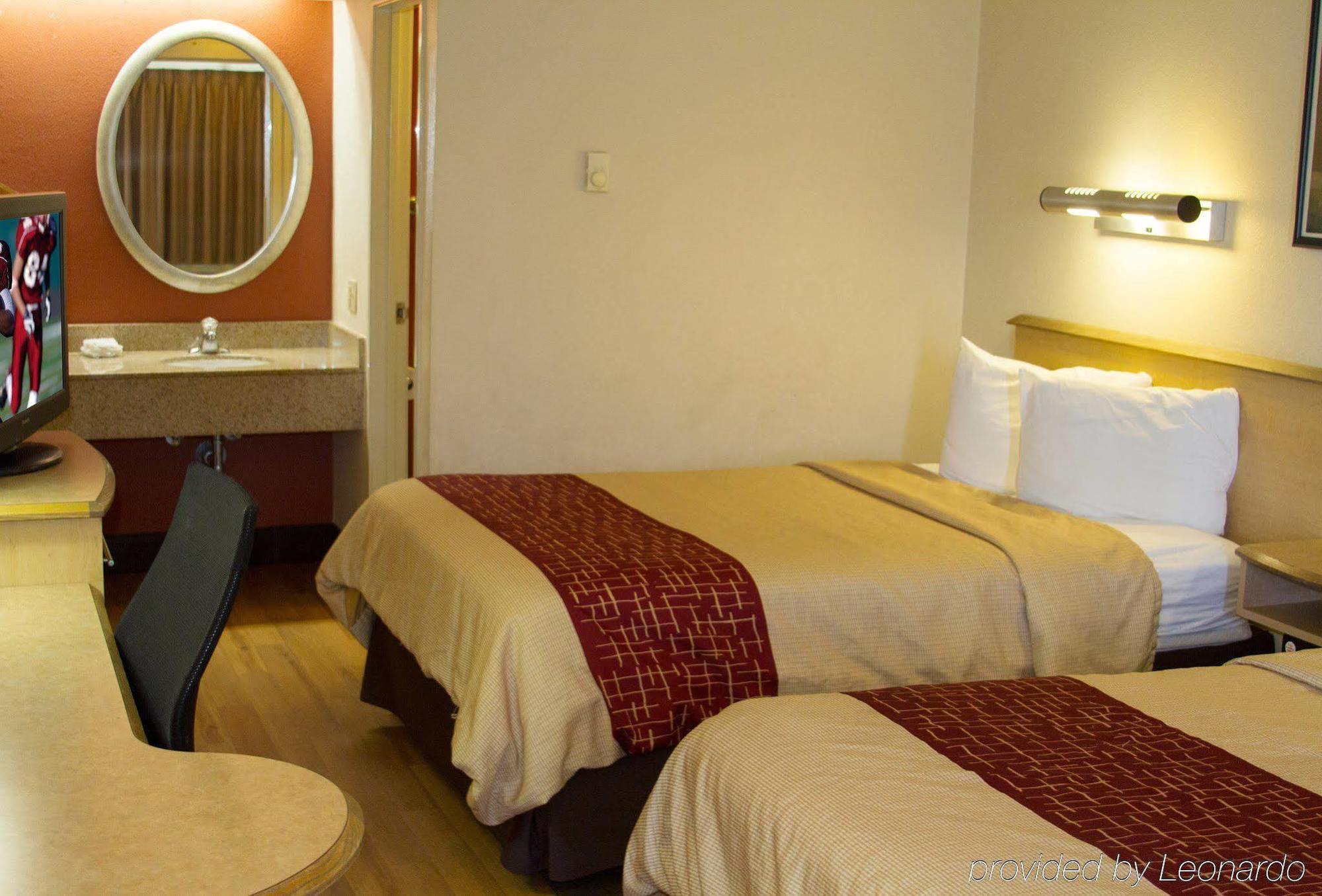 Red Roof Inn Aberdeen Bagian luar foto